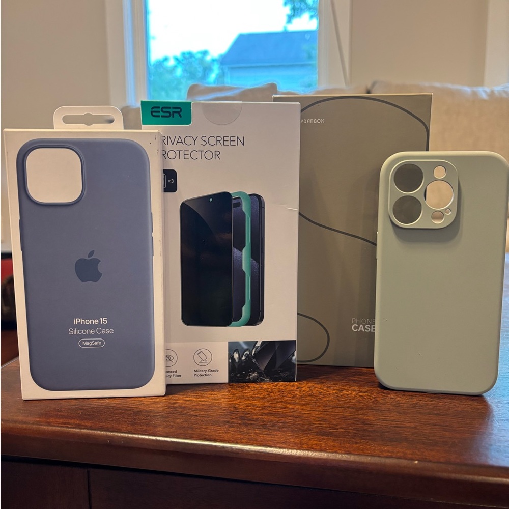 Privacy Screen Protector and Silicone Cases for iPhone 15